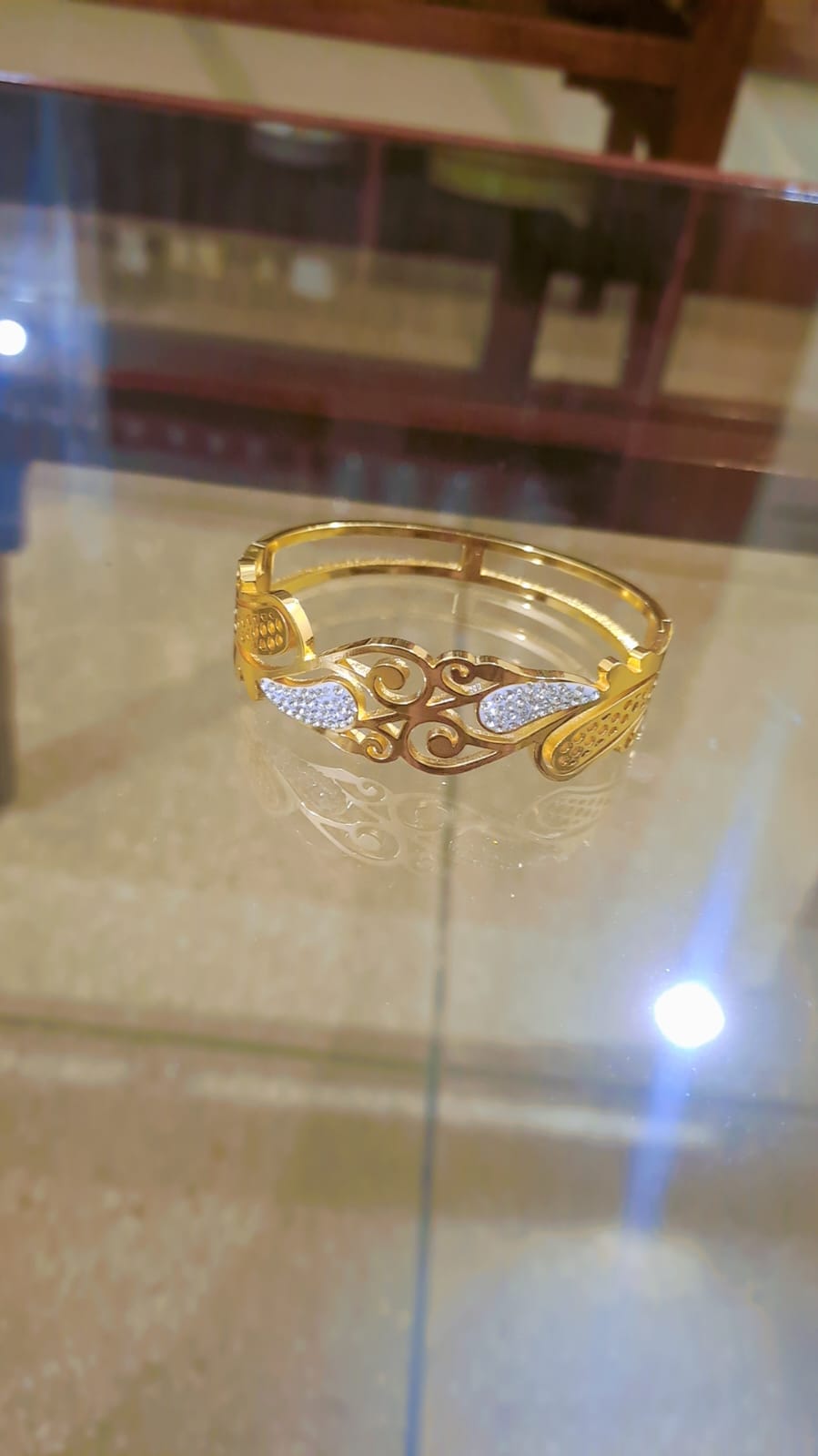 Gold Filigree Bracelet with Crystal Stones