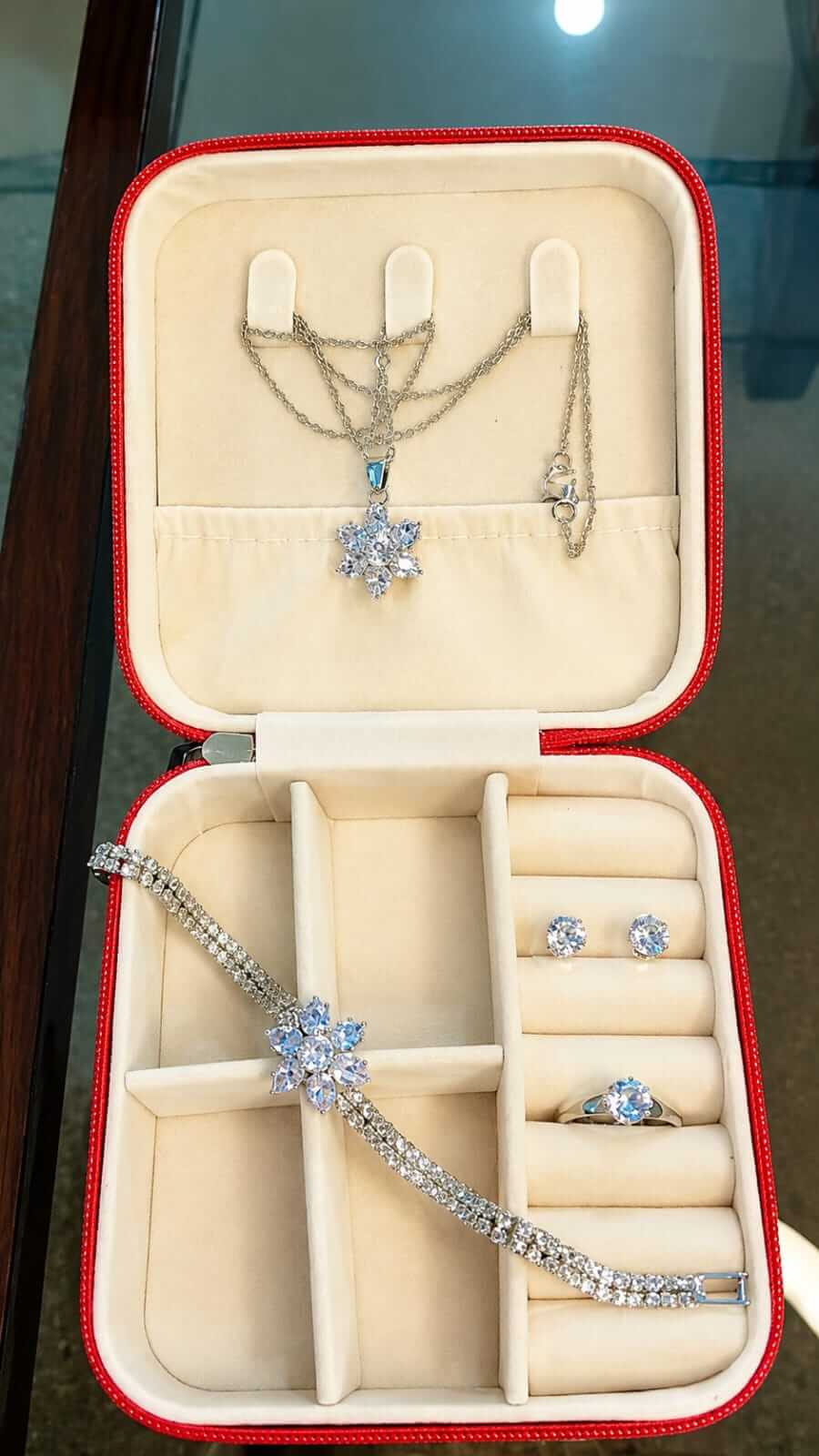 Snowflake Crystal 4-Piece Jewellery Set – Gold & Silver Plated